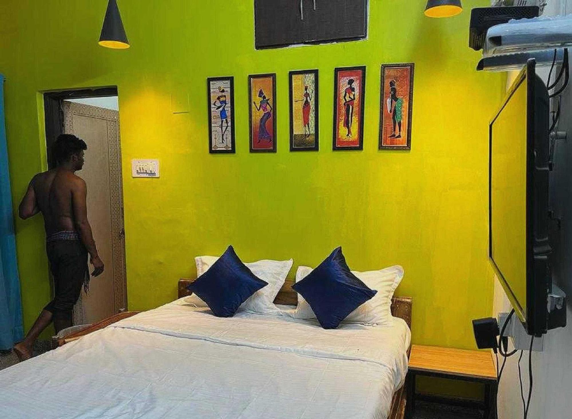 Hotel O Housefull Residency Khandagiri Exterior foto